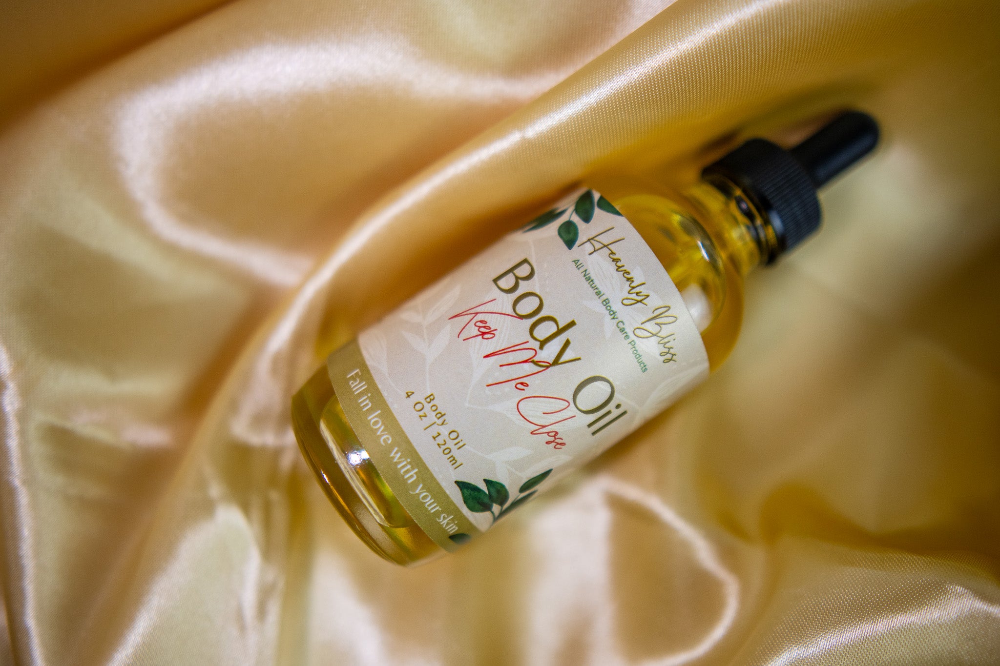 Nourishing Body Oil Keep Me Close – Heavenly Bliss