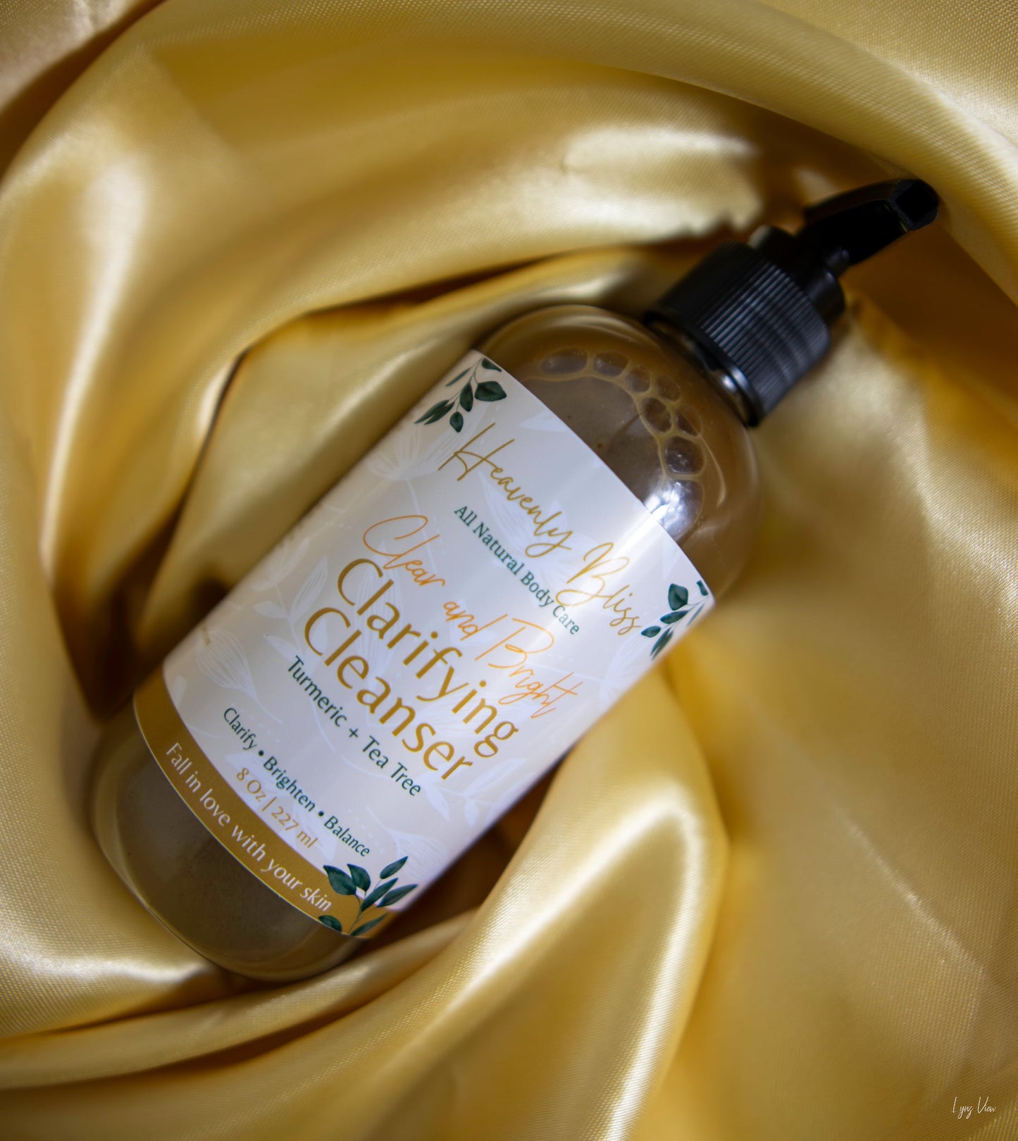 Clear & Bright Clarifying Cleanser